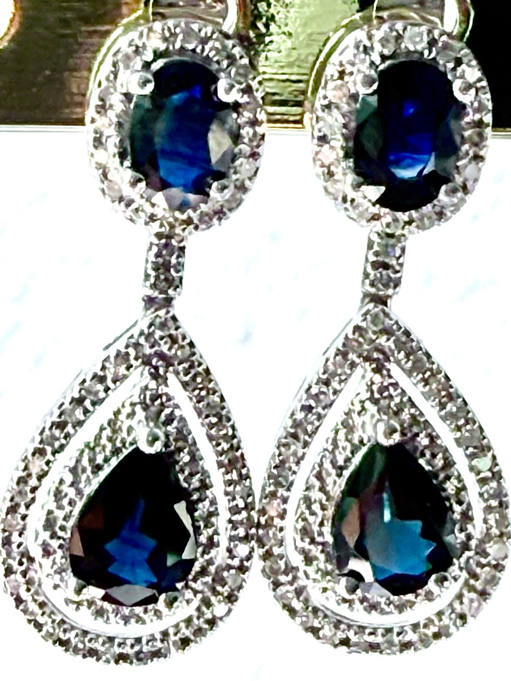 35% OFF🏷️ Solid 14k White Gold Natural Sapphire & Diamond Earrings - Vtg